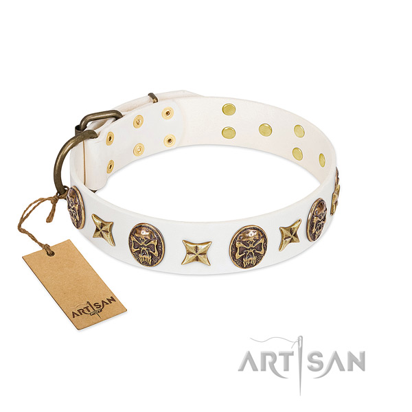 Trendy natural genuine leather dog collar for comfy wearing
