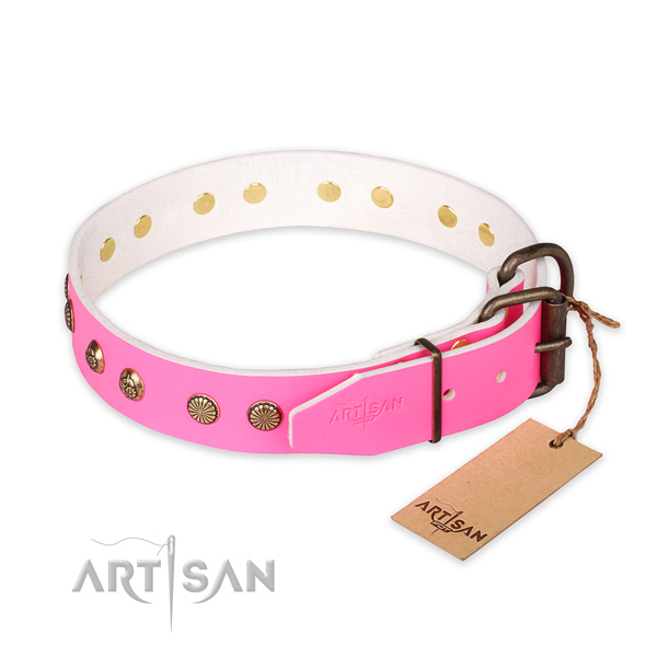 Strong D-ring on genuine leather collar for your impressive doggie