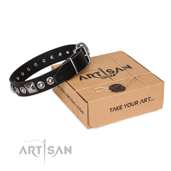 Leather dog collar made of quality material with reliable buckle