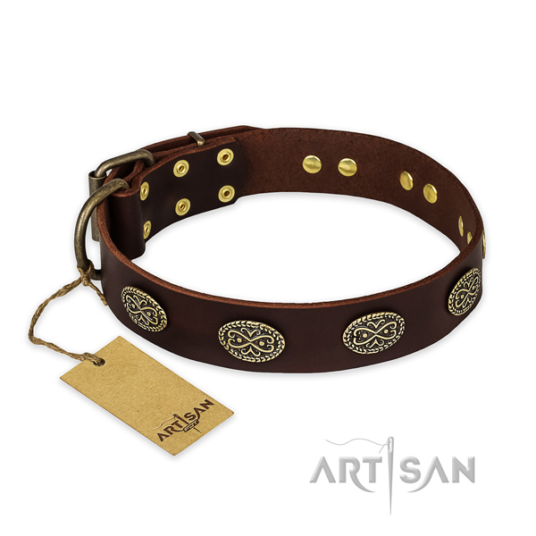 Exquisite full grain natural leather dog collar with reliable buckle